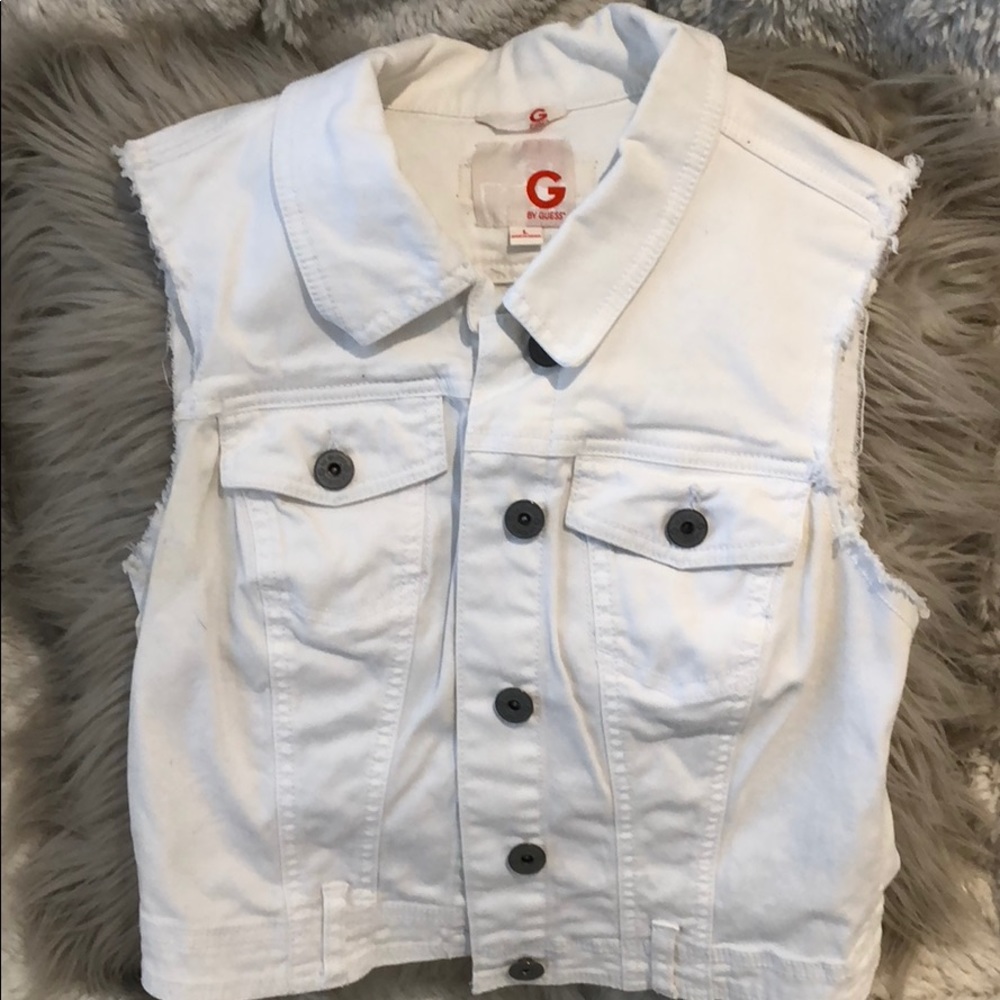 White denim vest